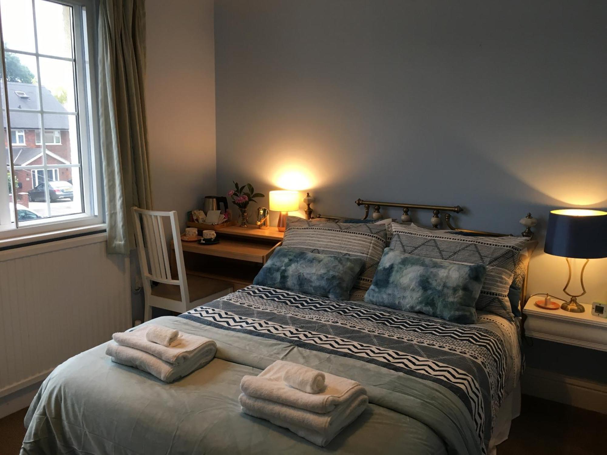 Leafy Suburban Bed And Breakfast Northwood  Zewnętrze zdjęcie